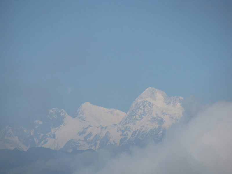 A view of Lhotse, Mount Everest and Makalu (picture by Shaji)